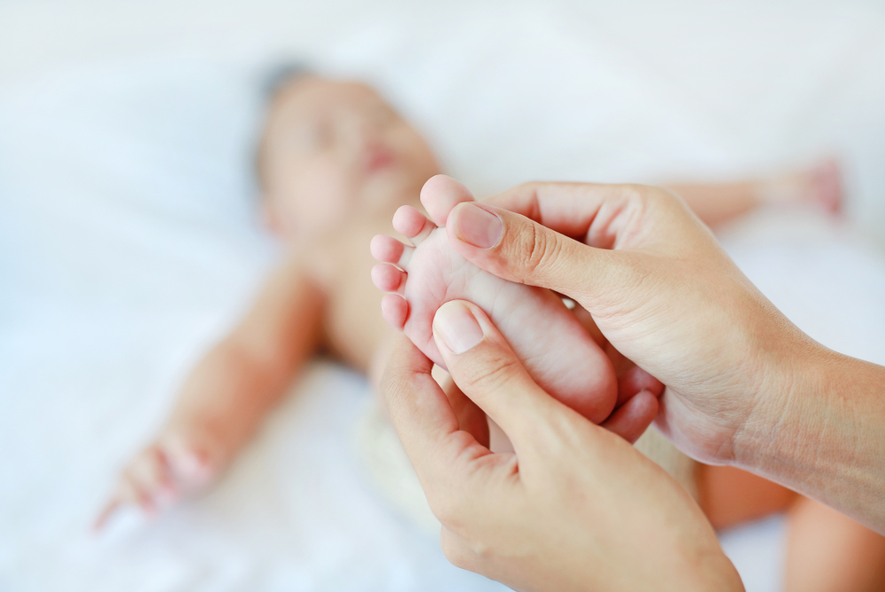 the-role-of-baby-massage-in-managing-infant-stress